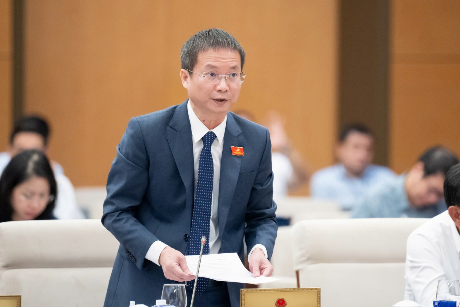 Sửa đổi 3 dự án luật: Tăng minh bạch, giảm phiền hà