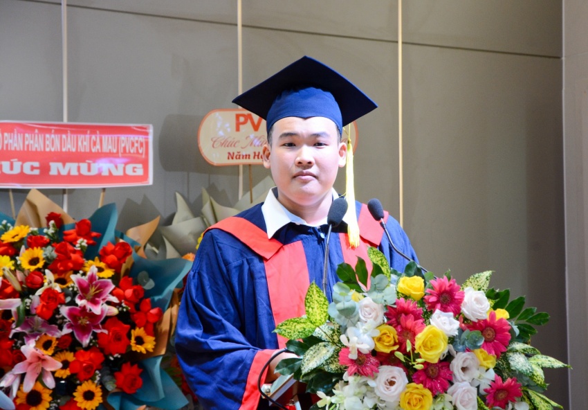 Trường Cao đẳng Dầu khí long trọng Khai giảng năm học mới 2025-2026 và Trao bằng tốt nghiệp năm 2025 PV College tổ chức Lễ khai giảng năm học mới 2025-2026 và trao bằng tốt nghiệp năm 2025