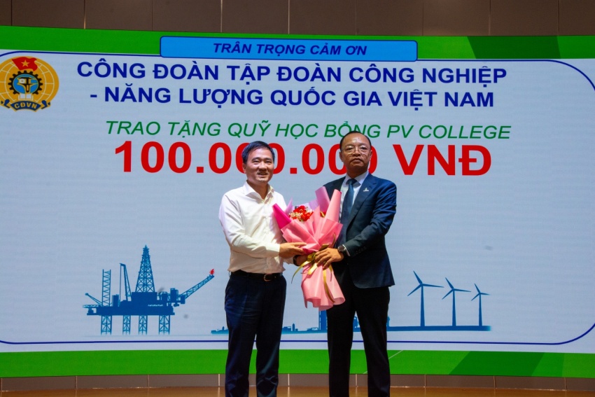 Trường Cao đẳng Dầu khí long trọng Khai giảng năm học mới 2025-2026 và Trao bằng tốt nghiệp năm 2025 PV College tổ chức Lễ khai giảng năm học mới 2025-2026 và trao bằng tốt nghiệp năm 2025