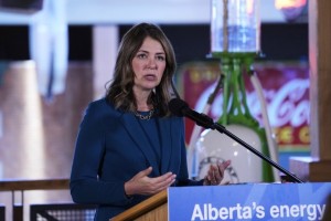 Sáng kiến táo bạo về năng lượng giữa Canada và Ấn Độ