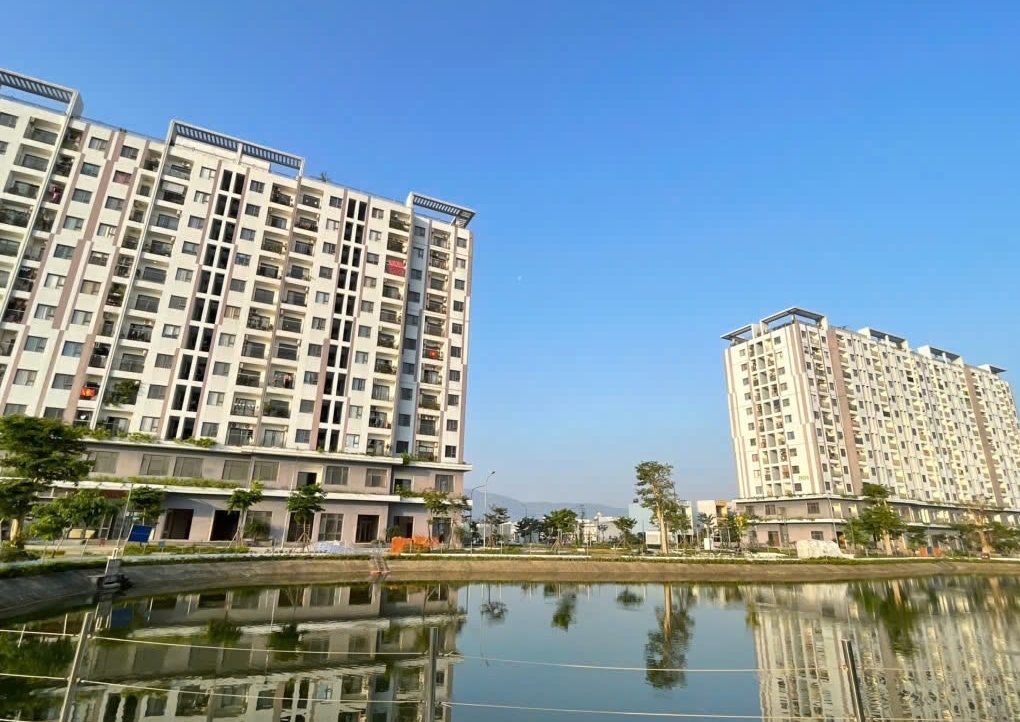 Nên “thử nghiệm mềm” chính sách tín dụng về bất động sản để tránh làm mất động lực phát triển