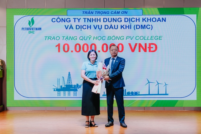 PV College tổ chức Lễ khai giảng năm học mới 2025-2026 và trao bằng tốt nghiệp năm 2025 PV College tổ chức Lễ khai giảng năm học mới 2025 2026 và trao bằng tốt nghiệp năm 2025