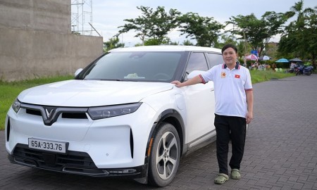 Bác sĩ nha khoa sở hữu VinFast VF 9: “Đi chuyến dài càng cảm nhận rõ ưu điểm của xe”