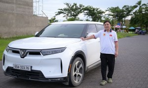 Bác sĩ nha khoa sở hữu VinFast VF 9: “Đi chuyến dài càng cảm nhận rõ ưu điểm của xe”