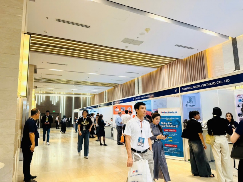 Khai mạc Triển lãm Máy móc, Thiết bị và Phụ liệu công nghiệp - OGAV 2025 Khai mạc Triển lãm Máy móc, Thiết bị và Phụ liệu công nghiệp - OGAV 2025