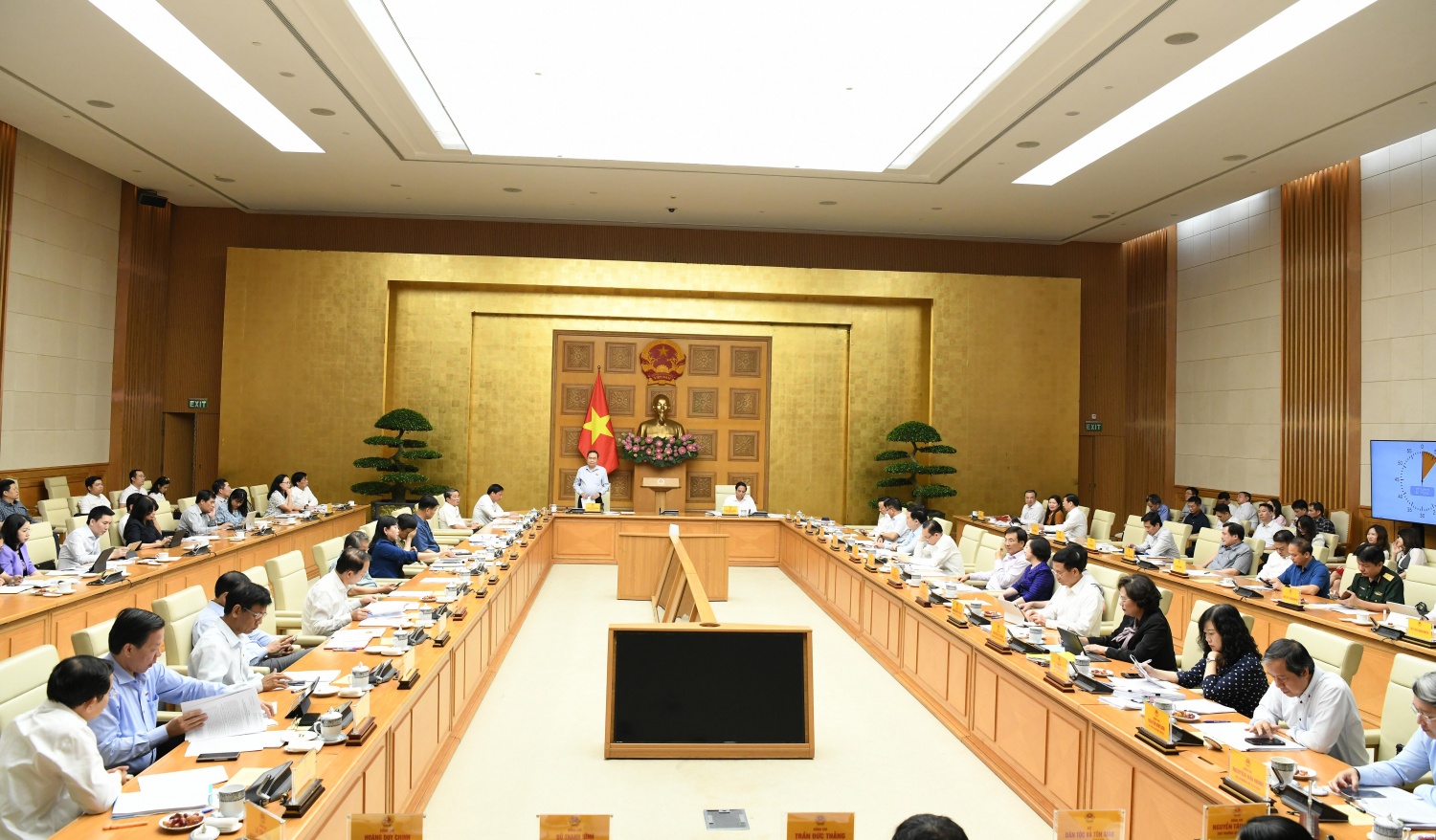 Hoàn thiện các dự án luật trình Kỳ họp thứ 10: Bảo đảm tiến độ, rõ người, rõ việc