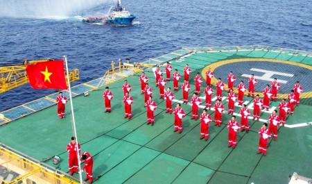 Đó chính là “Tự soi, tự sửa”