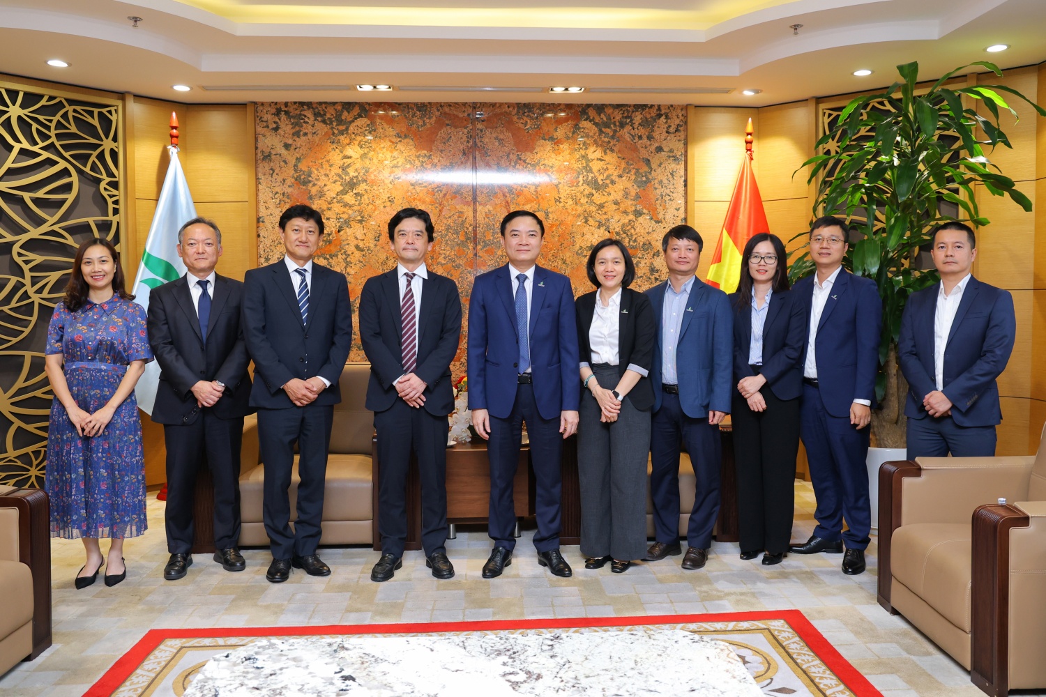 Tổng Giám đốc Petrovietnam Lê Ngọc Sơn tiếp lãnh đạo cấp cao Tập đoàn Mitsui (Nhật Bản)