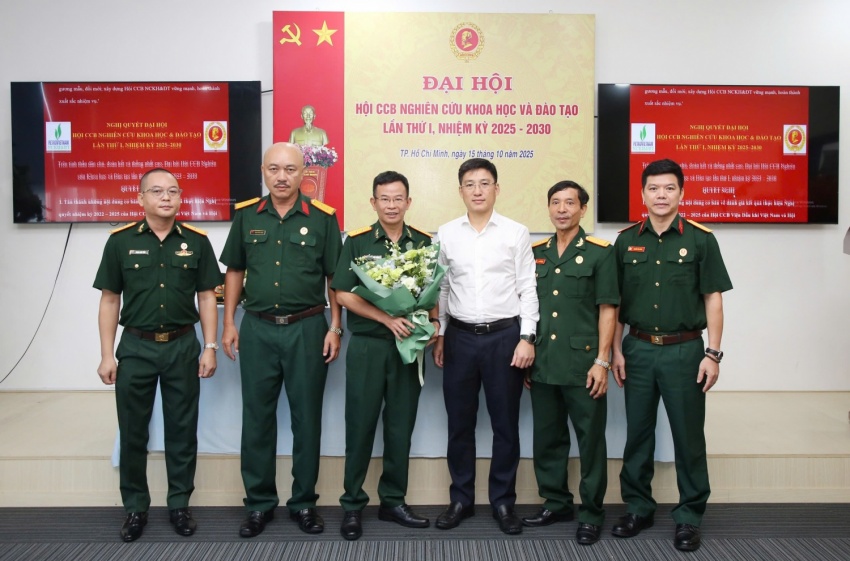 Đại hội Hội cựu chiến binh NCKH&ĐT lần thứ I: Phát huy bản lĩnh “Bộ Đội Cụ Hồ” trên mặt trận tri thức.