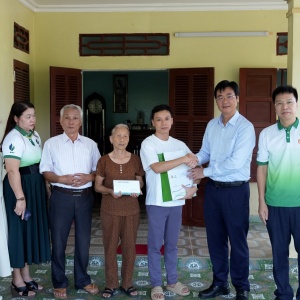 [VIDEO] Công đoàn Petrovietnam/NSRP hỗ trợ người lao động và đồng bào tỉnh Thanh Hóa vượt qua khó khăn sau bão