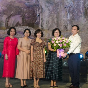 Công đoàn BMQL&ĐH Petrovietnam tri ân nữ cán bộ nhân Ngày Phụ nữ Việt Nam 20/10