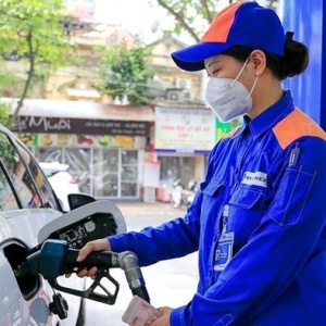 Dự thảo Nghị định xăng dầu mới tác động 2 chiều đến triển vọng của Petrolimex