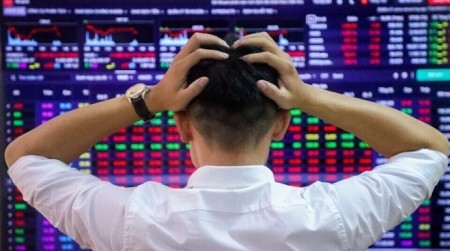 Nhận định thị trường chứng khoán ngày 21/10: Nắm giữ các cổ phiếu có giá vốn an toàn