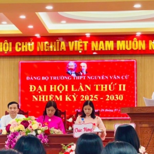 Vườn ươm "hạt giống đỏ", khơi nguồn năng lượng mới từ mái trường THPT Nguyễn Văn Cừ