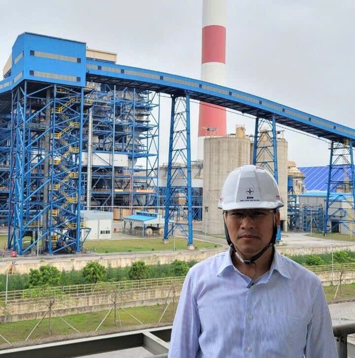 Vườn ươm "hạt giống đỏ", khơi nguồn năng lượng mới từ mái trường THPT Nguyễn Văn Cừ