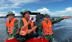 Quảng Ngãi: Đặc khu Lý Sơn khuyến cáo người dân ứng phó với bão số 12