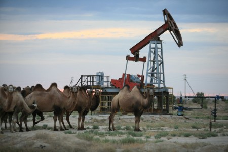 Phía sau việc mỏ Karachaganak của Kazakhstan cắt giảm khai thác
