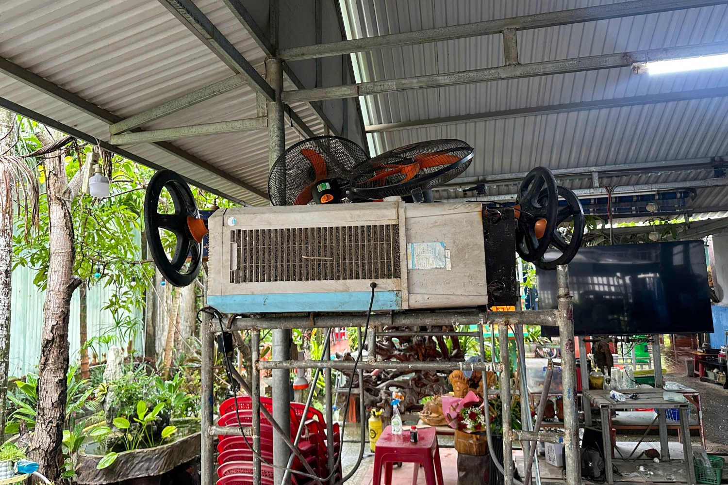 Bộ CHQS TP Đà Nẵng chủ động, sẵn sàng ứng phó với bão số 12