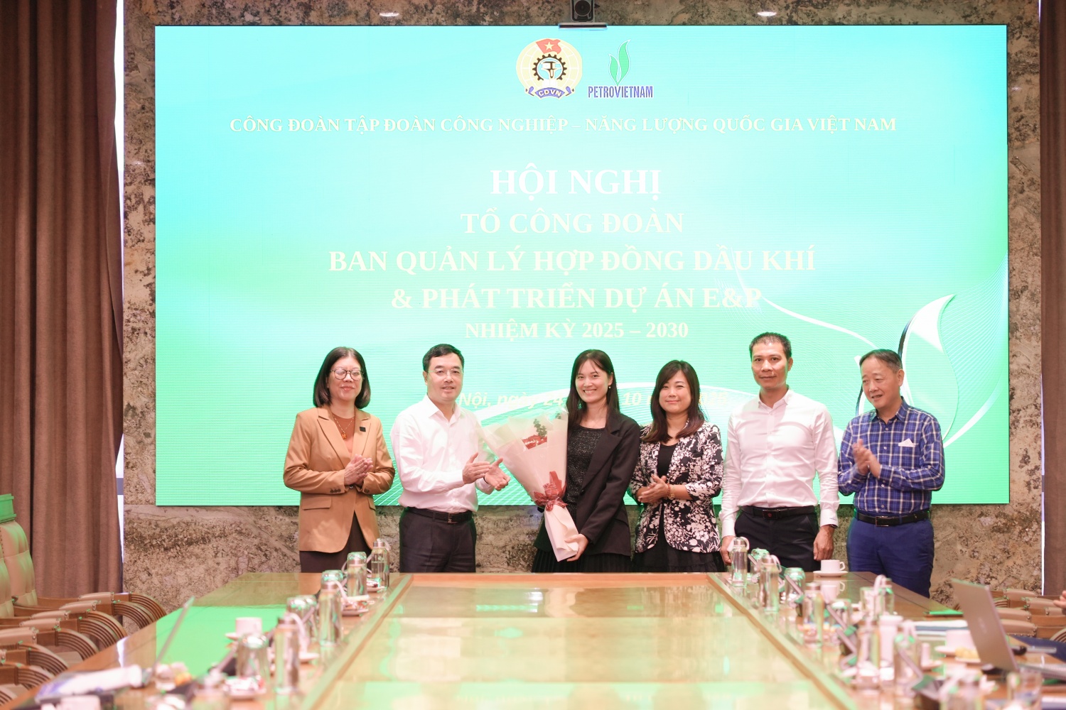 Đại hội Công đoàn Ban QLHĐ Petrovietnam nhiệm kỳ 2025-2030: Đổi mới, đoàn kết, phát triển Hội nghị Tổ Công đoàn Ban QLHĐ DK và PTDA E&P Petrovietnam nhiệm kỳ 2025-2030: Đổi mới, đoàn kết, phát triển