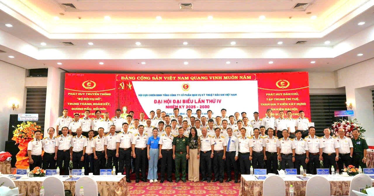 Hội Cựu chiến binh PTSC: Pphát huy phẩm chất “bộ đội Cụ Hồ” trong kỷ nguyên vươn mình của đất nước Hội Cựu chiến binh PTSC: Pphát huy phẩm chất “bộ đội Cụ Hồ” trong kỷ nguyên vươn mình của đất nước