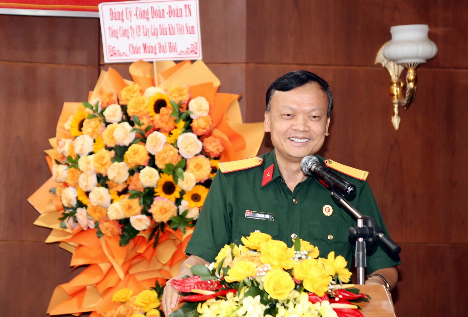 Hội CCB PETROCONs phát huy bản chất “Bộ đội Cụ Hồ”: Đoàn kết, gương mẫu, đổi mới, nghĩa tình Hội CCB PETROCONs phát huy bản chất “Bộ đội Cụ Hồ”: Đoàn kết, gương mẫu, đổi mới, nghĩa tình