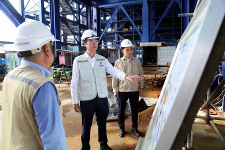 Công đoàn Petrovietnam phát động thi đua với 8 mốc tiến độ, quyết tâm hoàn thành dự án NMNĐ Long Phú 1