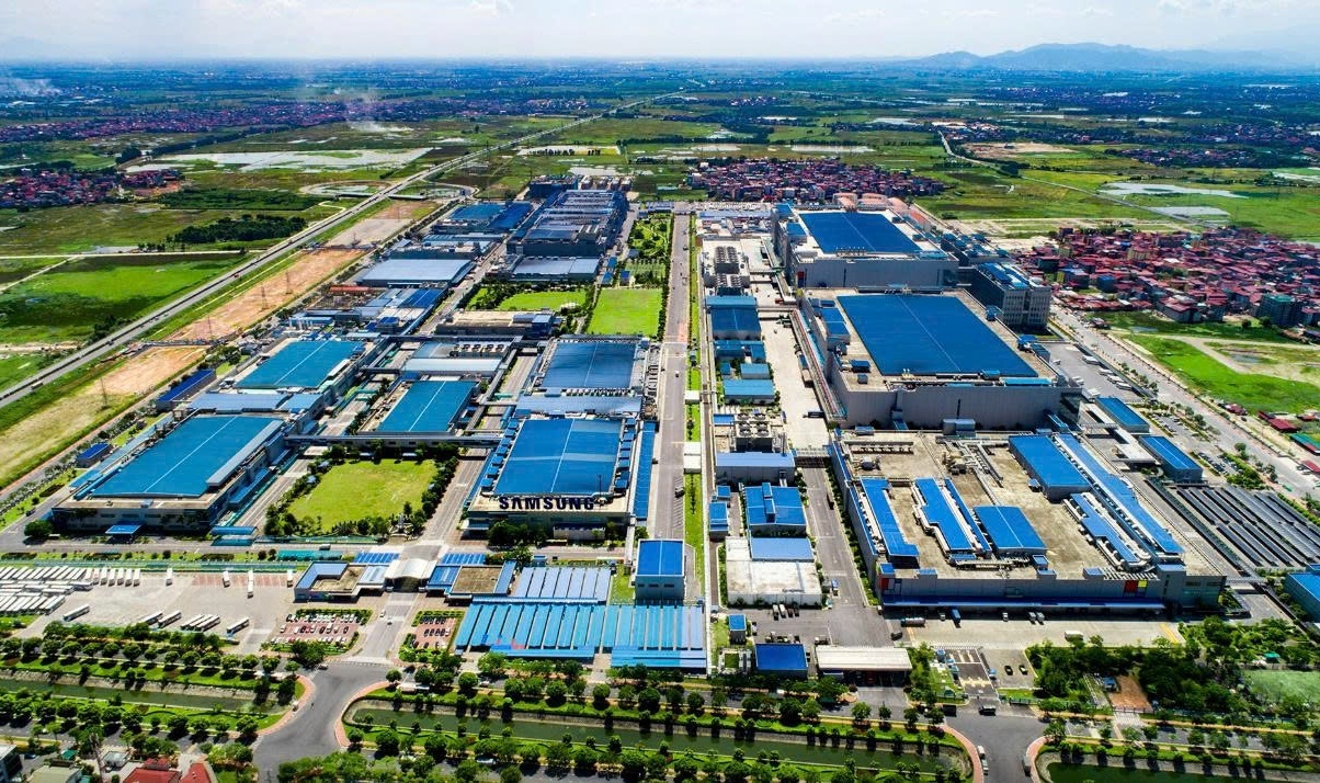 Điểm tin xây dựng - bất động sản ngày 27/10: Bộ Tài chính đề xuất quy định mới về chuyển đổi KCN sang khu đô thị