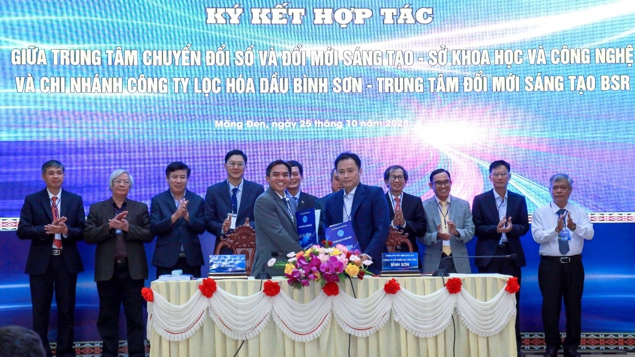 Trung tâm Đổi mới sáng tạo BSR và Trung tâm Chuyển đổi số và Đổi mới sáng tạo thuộc Sở KH&CN Quảng Ngãi ký kết thỏa thuận hợp tác Trung tâm Đổi mới sáng tạo BSR và Trung tâm Chuyển đổi số và Đổi mới sáng tạo thuộc Sở KH&CN Quảng Ngãi ký kết thỏa thuận hợp tác