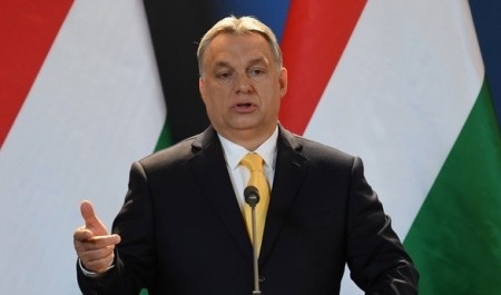 Mỹ tăng cường gây sức ép buộc Hungary cắt nguồn cung dầu Nga
