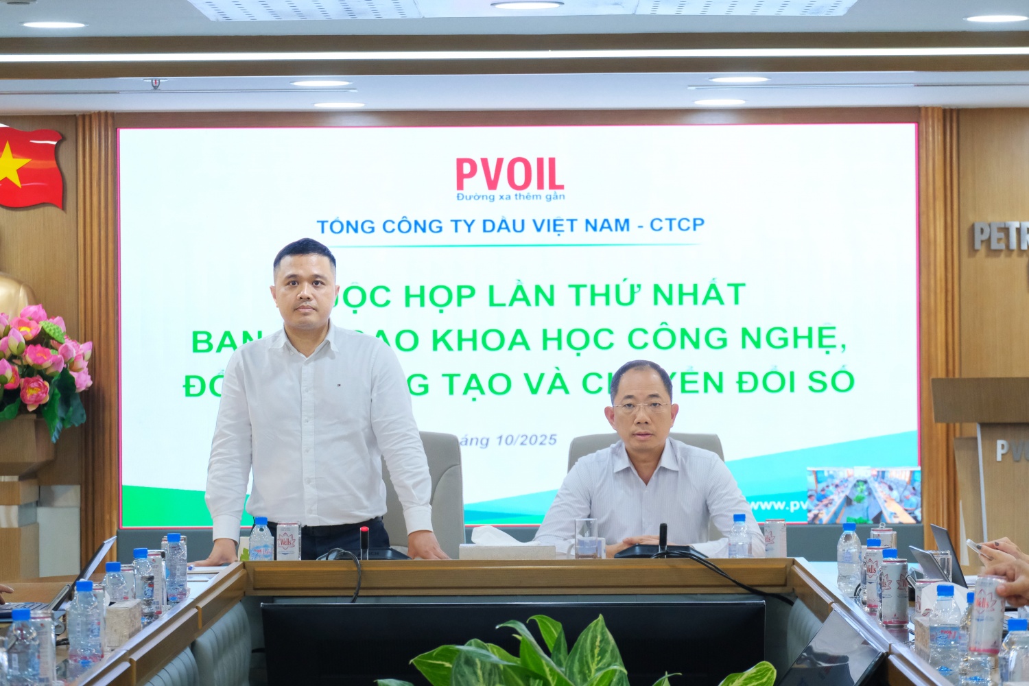 Ông Nguyễn Đăng Trình – Phó Bí thư Đảng ủy, Tổng Giám đốc, Phó Trưởng ban thường trực Ban chỉ đạo KHCN, ĐMST và CĐS của PVOIL  Ông Nguyễn Đăng Trình – Phó Bí thư Đảng ủy, Tổng Giám đốc, Phó Trưởng ban thường trực Ban chỉ đạo KHCN, ĐMST và CĐS của PVOIL