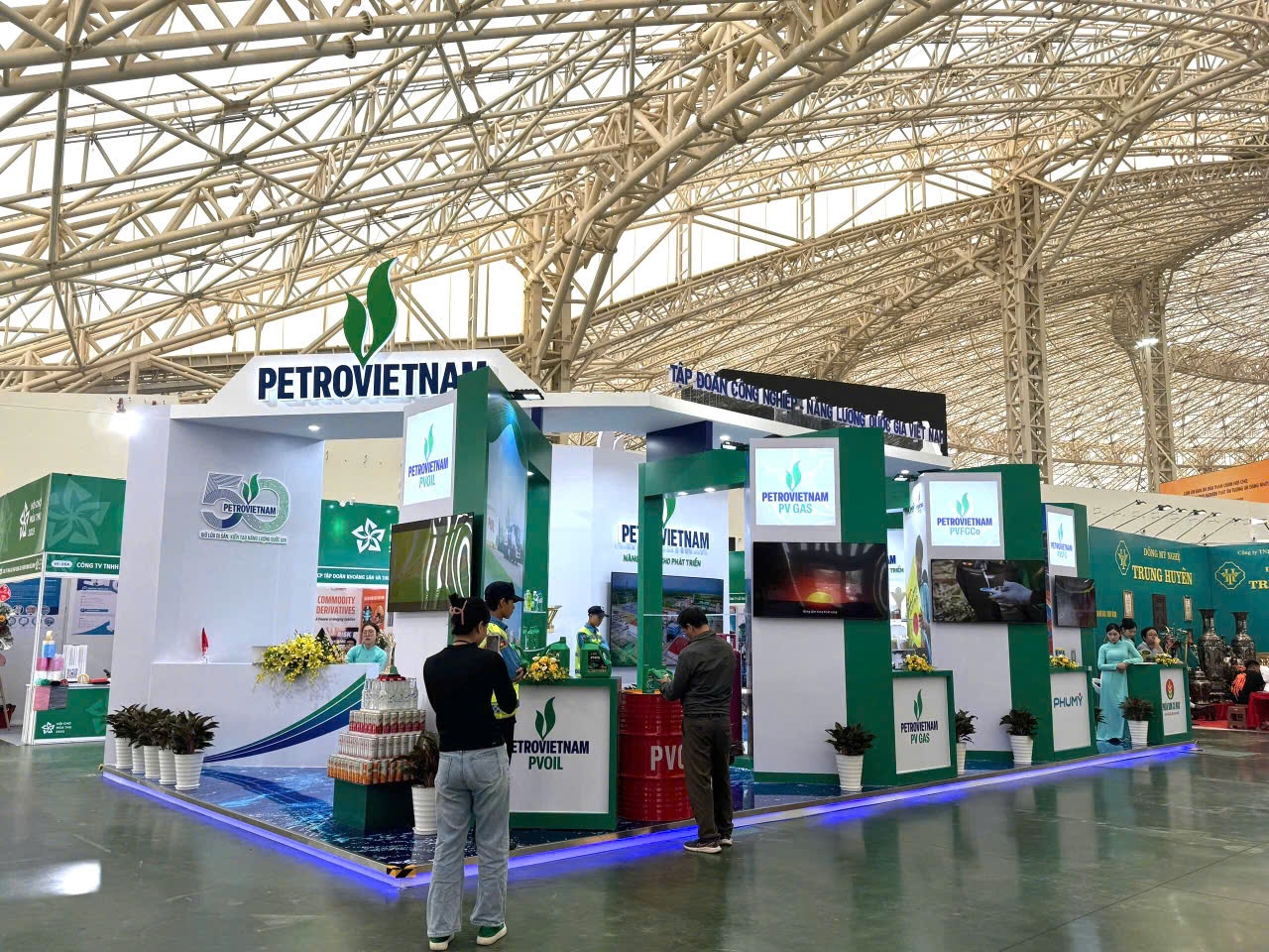 Khu đá quý - Tâm điểm  Khu đá quý - Tâm điểm