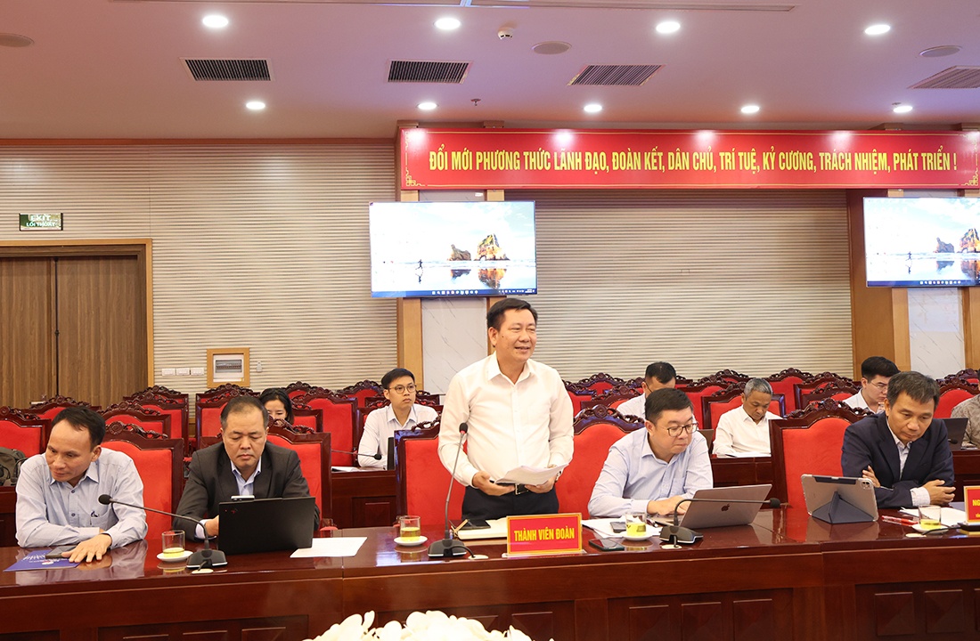 Sơn La sẽ phối hợp chặt chẽ với EVNNPT để đẩy nhanh tiến độ các dự án truyền tải điện trên địa bàn EVNNPT đẩy nhanh tiến độ các dự án truyền tải điện tại Sơn La