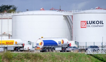 Lukoil sẽ thoái vốn khỏi các tài sản nước ngoài