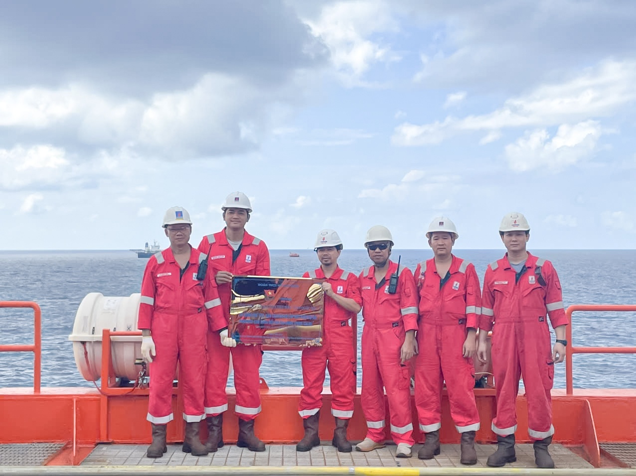 Dấu ấn tuổi trẻ Petrovietnam nhiệm kỳ 2022–2025: Khát vọng, bản lĩnh và sáng tạo Dấu ấn tuổi trẻ Petrovietnam nhiệm kỳ 2022–2025: Khát vọng, bản lĩnh và sáng tạo