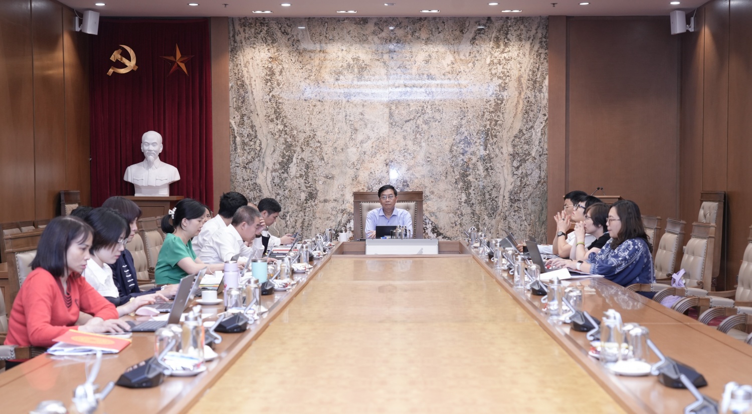 Petrovietnam tham dự Hội nghị quán triệt văn bản mới về công tác tổ chức xây dựng Đảng Petrovietnam tham dự Hội nghị quán triệt văn bản mới về công tác tổ chức xây dựng Đảng