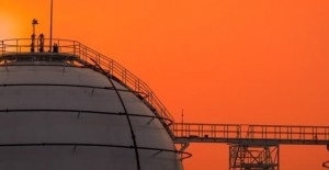 Nhật Bản khó cấm nhập khẩu LNG của Nga