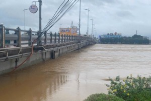 Quảng Ngãi: Lũ trên các sông đang rút dần