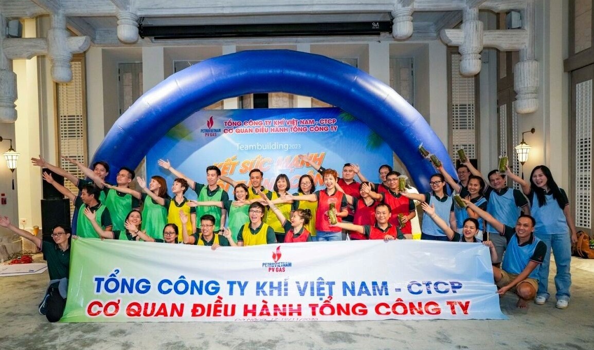 CBCNV – NLĐ CQĐH PV GAS tham dự chương trình teambuilding với chủ đề “Kết sức mạnh – Nối thành công” CBCNV – NLĐ CQĐH PV GAS tham dự chương trình teambuilding với chủ đề “Kết sức mạnh – Nối thành công”