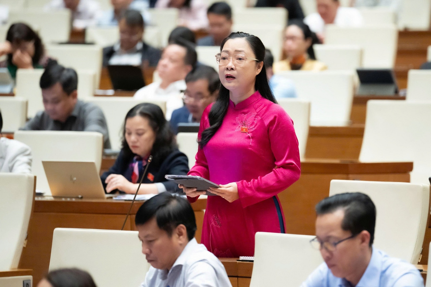 Đại biểu Quốc hội: Cần dồn sức cho các dự án trọng điểm, tránh đầu tư dàn trải Đại biểu Quốc hội: Cần dồn sức cho các dự án trọng điểm, tránh đầu tư dàn trải