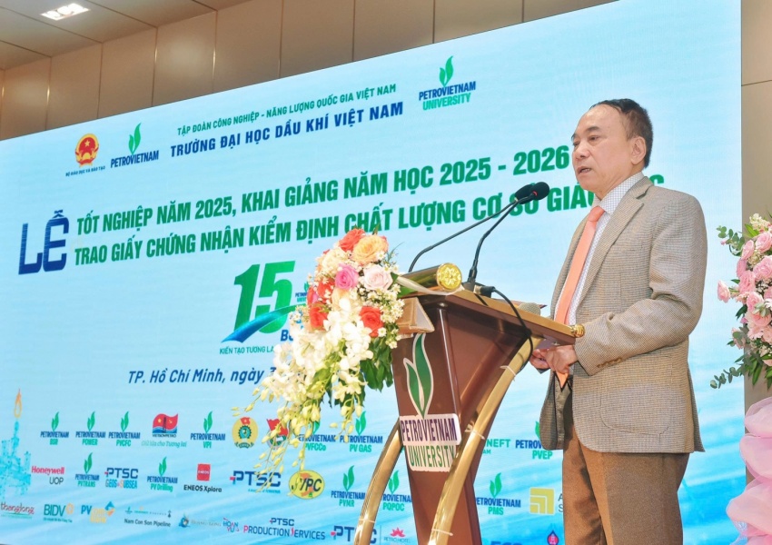 PVU tự hào đón nhận Giấy chứng nhận Kiểm định chất lượng giáo dục chu kỳ mới PVU vinh dự đón nhận Giấy chứng nhận Kiểm định chất lượng giáo dục chu kỳ mới