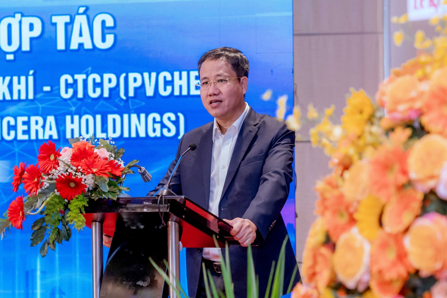 PVChem và DICERA Holdings hợp tác chiến lược – Cùng kiến tạo giá trị bền vững PVChem và DICERA Holdings hợp tác chiến lược – Cùng kiến tạo giá trị bền vững