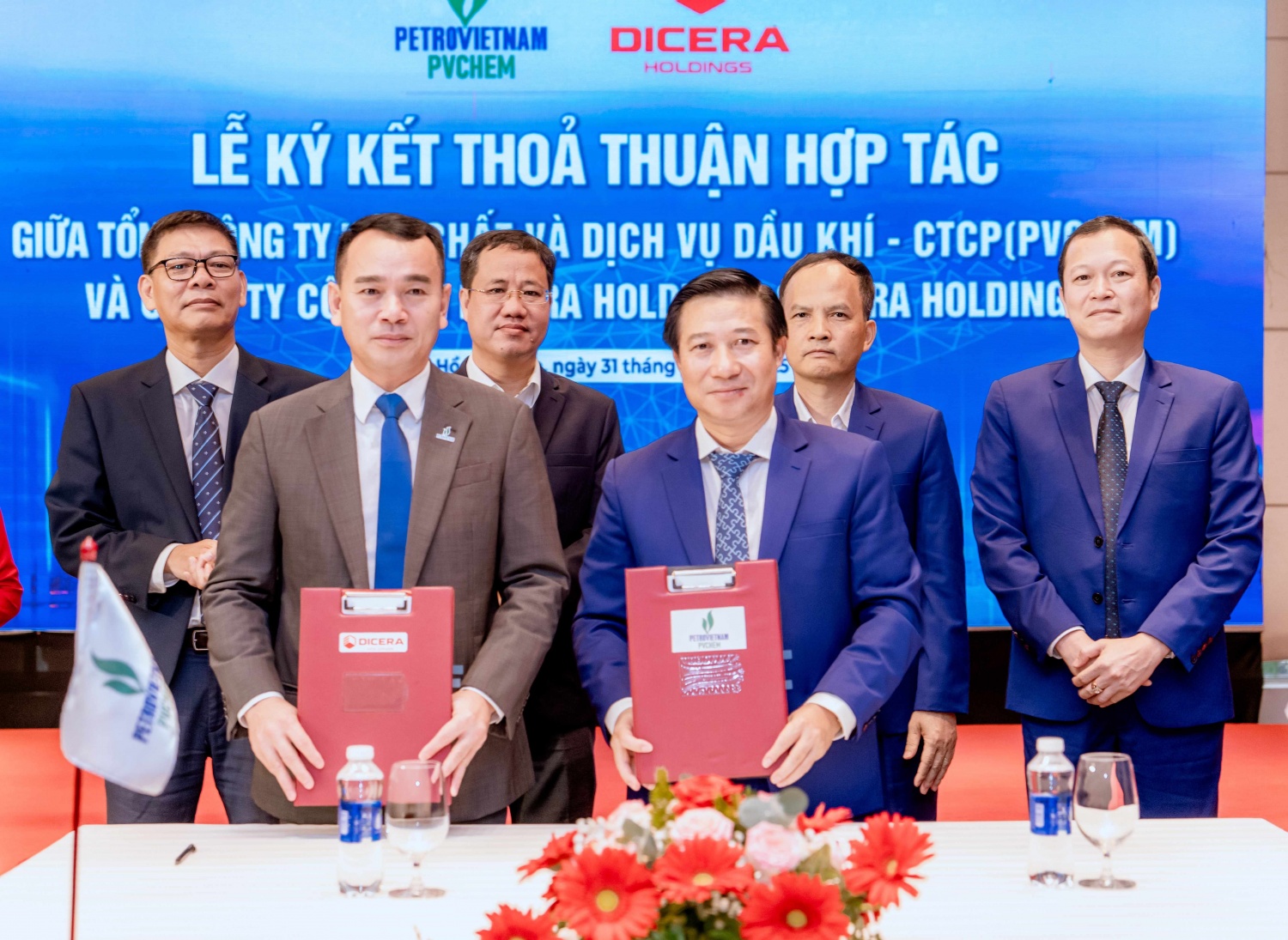 PVChem và DICERA Holdings hợp tác chiến lược – Cùng kiến tạo giá trị bền vững PVChem và DICERA Holdings hợp tác chiến lược – Cùng kiến tạo giá trị bền vững