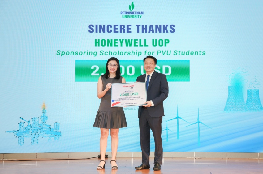 Hợp tác chiến lược Doanh nghiệp – PVU: Nền tảng vững chắc cho nguồn nhân lực Dầu khí chất lượng cao