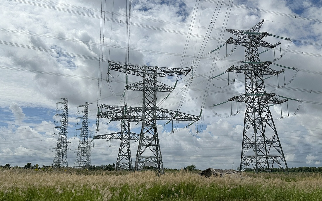 Đóng điện thành công Dự án đường dây 220kV NMĐ Nhơn Trạch 3 - rẽ Mỹ Xuân - Cát Lái phục vụ giải tỏa công suất NMNĐ Nhơn Trạch 3 Đóng điện thành công Dự án đường dây 220kV NMĐ Nhơn Trạch 3 - rẽ Mỹ Xuân - Cát Lái