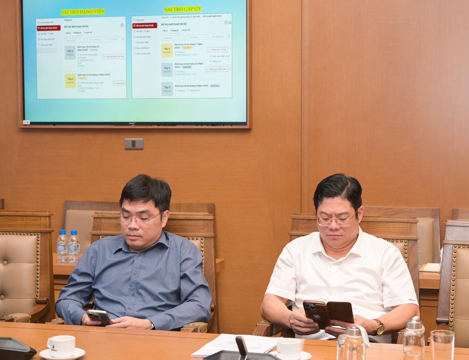 Đảng bộ BMQL&ĐH Petrovietnam chuyển đổi số mạnh mẽ, tiên phong triển khai “Sổ tay đảng viên điện tử” Đảng bộ BMQL&ĐH Petrovietnam chuyển đổi số mạnh mẽ, tiên phong triển khai “Sổ tay đảng viên điện tử”