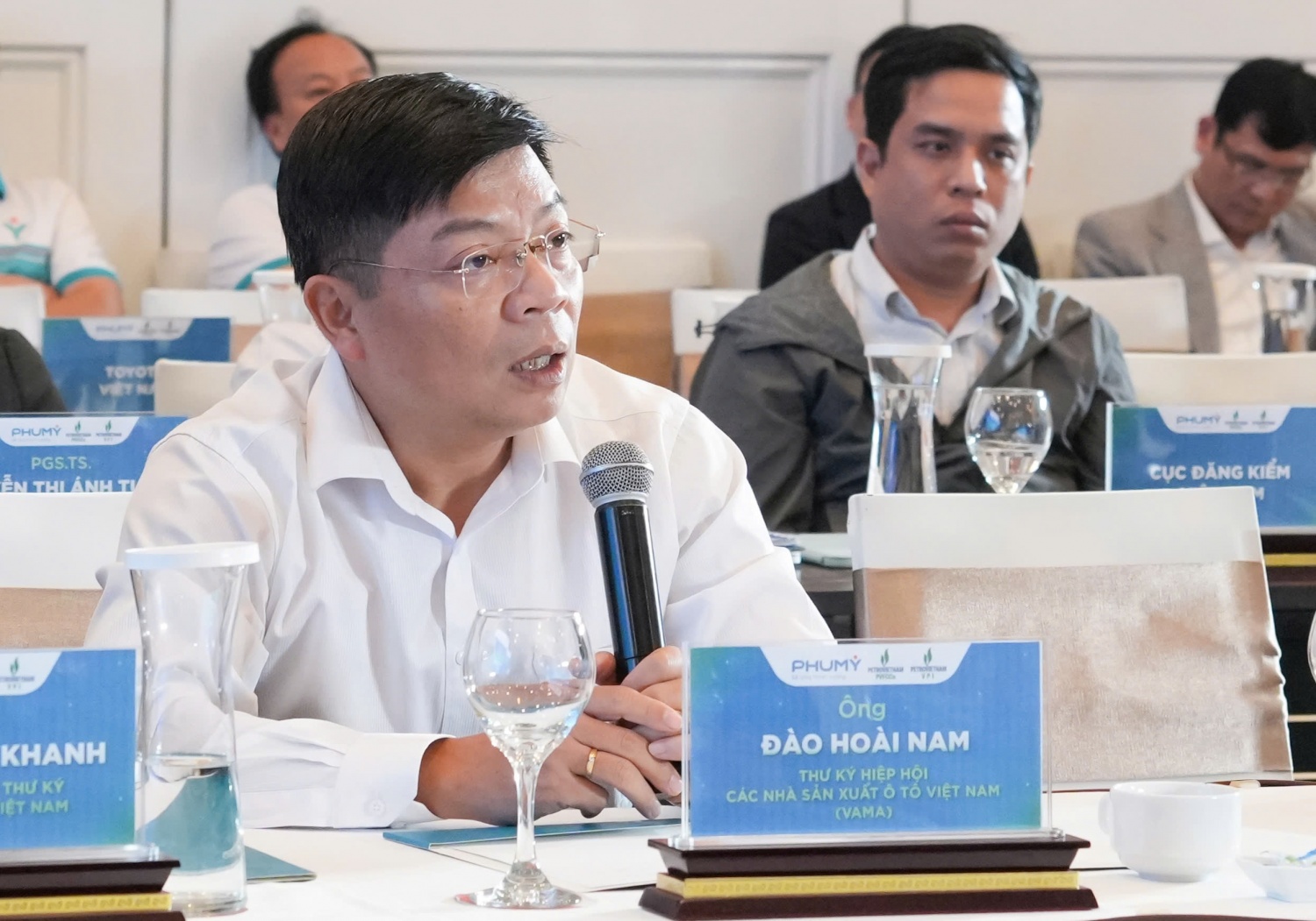 Đặt thực tiễn làm trọng khi bàn giải pháp giảm ô nhiễm từ khí thải giao thông