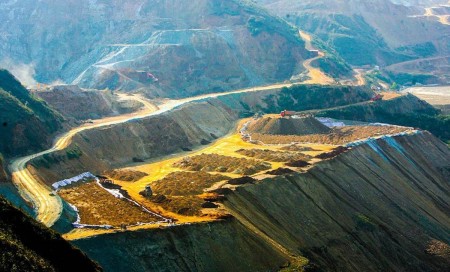 Mỹ làm gì để đảm bảo chuỗi cung ứng đất hiếm?