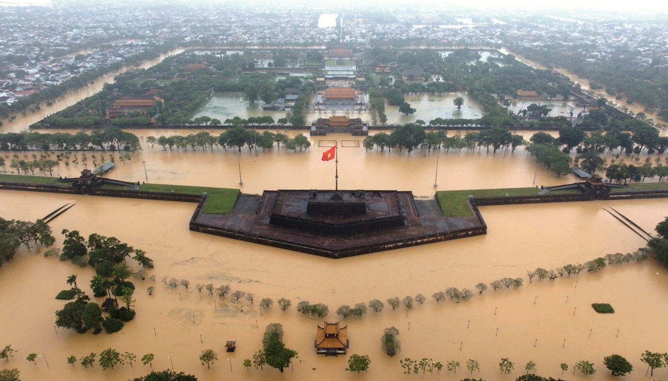 Nỗi niềm chi rứa Huế ơi…!