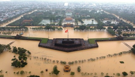 Nỗi niềm chi rứa Huế ơi…!