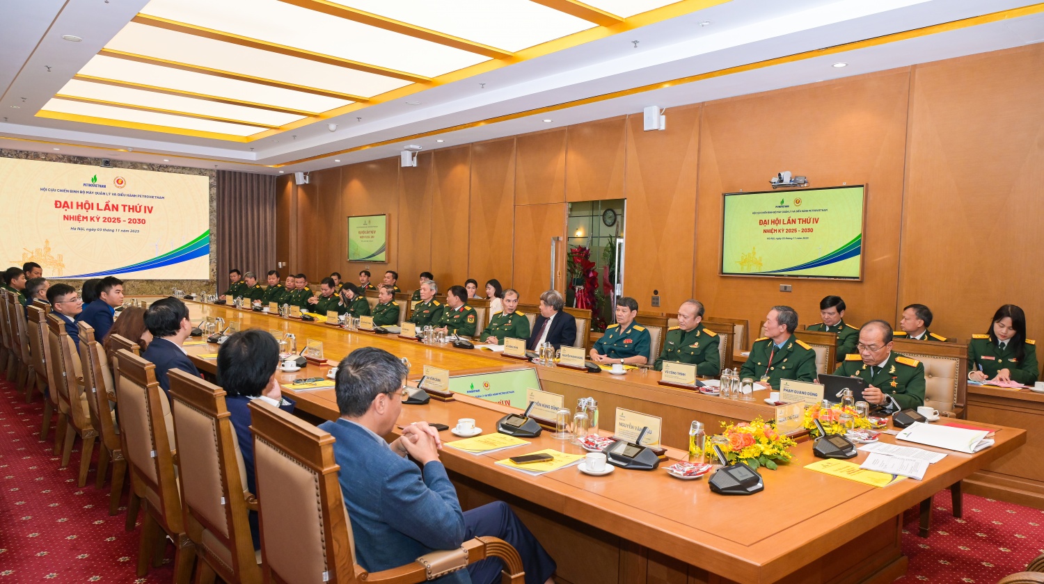 Phát huy phẩm chất “Bộ đội Cụ Hồ”, Hội CCB BMQL&ĐH Petrovietnam vững bước trong nhiệm kỳ mới Phát huy phẩm chất “Bộ đội Cụ Hồ”, Hội CCB BMQL&ĐH Petrovietnam vững bước trong nhiệm kỳ mới